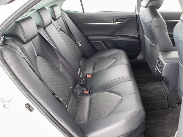 カムリ ＷＳレザーパッケージ　（新品タイヤ装着）（セーフティセンス）（レーダークルーズ）（プリクラッシュ）（ＬＤＡ）（ＢＳＭ）（黒本革シート）（クリアランスソナー）（トランクスポイラー）（メーカーオプションＳＤナビ）（29枚目）