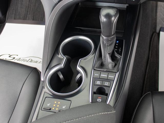 カムリ ＷＳレザーパッケージ　（新品タイヤ装着）（セーフティセンス）（レーダークルーズ）（プリクラッシュ）（ＬＤＡ）（ＢＳＭ）（黒本革シート）（クリアランスソナー）（トランクスポイラー）（メーカーオプションＳＤナビ）（38枚目）