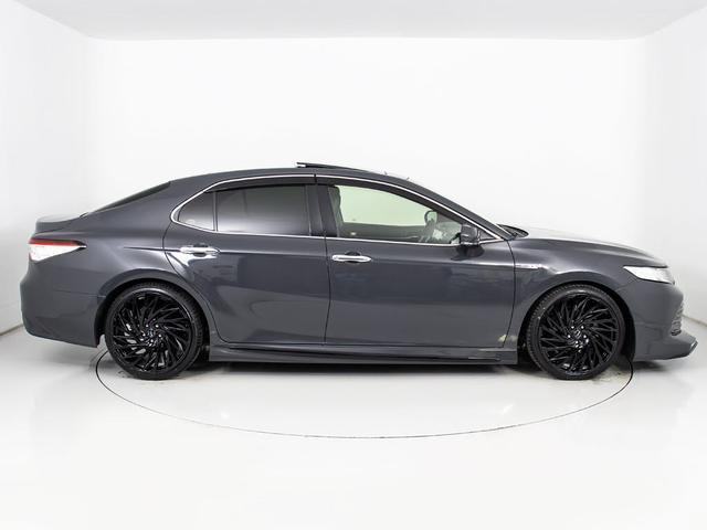 カムリ Ｇレザーパッケージ　（禁煙車）（オートサロンカラードラバイドグレーＢＭＷ）（新品２０インチＡＷ）（パノラマムーンルーフ）（フルエアロカスタム）（セーフティセンスレーダークルーズ）（プリクラッシュＢＳＭ）（黒本革）（19枚目）