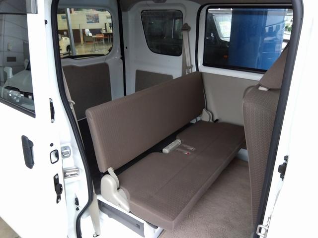 ＮＶ１００クリッパーバン ＤＸ　ＧＬパッケージ　４ＷＤ☆ワンオーナー☆キャンピング仕様☆ＨＡＲＤ　ＣＡＲＧＯルームテント☆サイドオーニング☆ルーフラック☆リアラダー☆ＮＡＮＫＡＮＧ　ＭＴタイヤ☆ＶＥＮＥＳアルミ☆キーレス☆パーキングセンサー☆（58枚目）