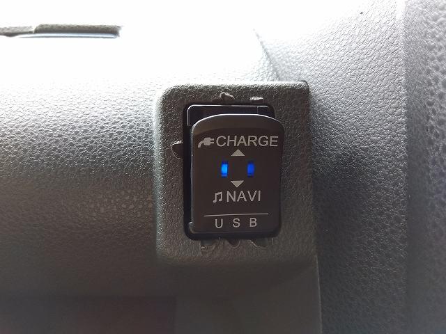 タント カスタムＲＳ　ターボ☆純正ナビ☆フルセグ☆Ｂｌｕｅｔｏｏｔｈ☆両側電動スライドドア☆全方位モニター☆衝突軽減ブレーキ☆車線逸脱警報☆ＬＥＤヘッドライト☆フォグ☆スーパースライドシート☆ハーフレザーシート（67枚目）