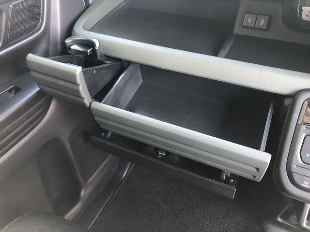 スペーシアギア ハイブリッドＸＺ　禁煙車☆デュアルセンサーブレーキサポートＩＩ☆両側電動スライド☆前席シートヒーター☆クルーズコントロール☆コーナーセンサー☆ヘッドアップディスプレイ☆ＬＥＤヘッドライト☆ＬＥＤフォグ☆スマートキー（55枚目）