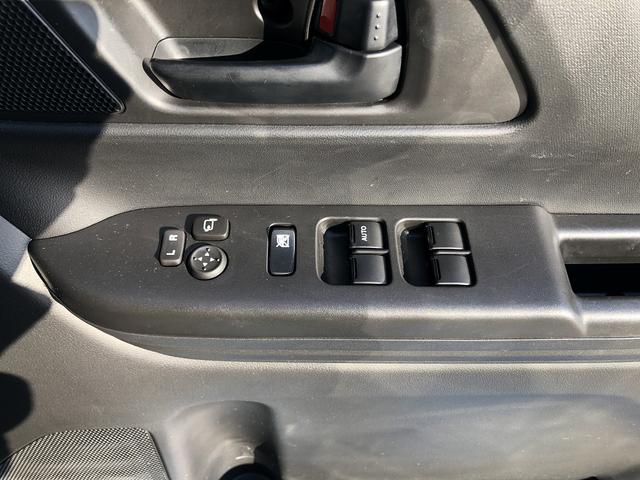 スペーシアギア ハイブリッドＸＺ　禁煙車☆デュアルセンサーブレーキサポートＩＩ☆両側電動スライド☆前席シートヒーター☆クルーズコントロール☆コーナーセンサー☆ヘッドアップディスプレイ☆ＬＥＤヘッドライト☆ＬＥＤフォグ☆スマートキー（59枚目）