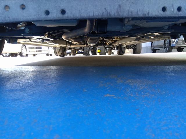 ミライース Ｌ　ＳＡＩＩＩ　禁煙車　カロッツェリアＳＤナビ　Ｂカメラ　Ｂｌｕｅｔｏｏｔｈ　スマートアシストＩＩＩ　キーレス　アイドリングストップ　フロアマット　ドアバイザー（13枚目）