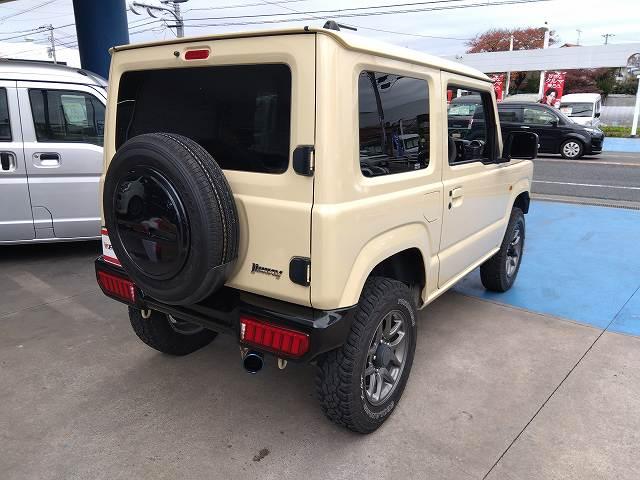 ジムニー ＸＣ　禁煙車　ジオランダーＡＴタイヤ　ＴＥＩＮ車高調　ＧＲｅｄｄｙエアクリ　フジツボマフラー　ストラーダナビ　Ｂカメラ　ＰＩＶＯＴサブコン　スロコン　フルセグＴＶ　ＶＡＬＥＮＴＩテール　シートヒーター（17枚目）