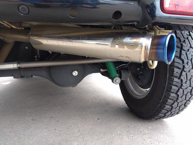 ジムニー ＸＣ　禁煙車　ジオランダーＡＴタイヤ　ＴＥＩＮ車高調　ＧＲｅｄｄｙエアクリ　フジツボマフラー　ストラーダナビ　Ｂカメラ　ＰＩＶＯＴサブコン　スロコン　フルセグＴＶ　ＶＡＬＥＮＴＩテール　シートヒーター（23枚目）