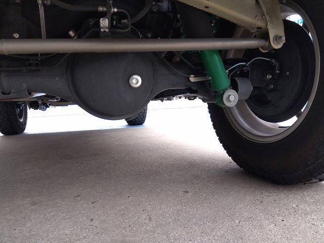 ジムニー ＸＣ　禁煙車　ジオランダーＡＴタイヤ　ＴＥＩＮ車高調　ＧＲｅｄｄｙエアクリ　フジツボマフラー　ストラーダナビ　Ｂカメラ　ＰＩＶＯＴサブコン　スロコン　フルセグＴＶ　ＶＡＬＥＮＴＩテール　シートヒーター（24枚目）