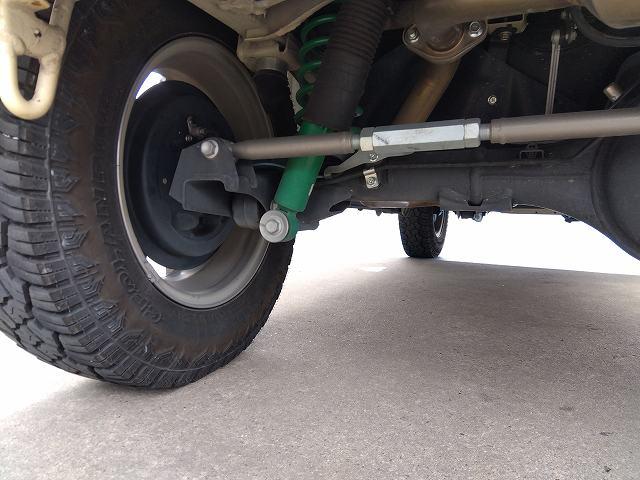 ジムニー ＸＣ　禁煙車　ジオランダーＡＴタイヤ　ＴＥＩＮ車高調　ＧＲｅｄｄｙエアクリ　フジツボマフラー　ストラーダナビ　Ｂカメラ　ＰＩＶＯＴサブコン　スロコン　フルセグＴＶ　ＶＡＬＥＮＴＩテール　シートヒーター（26枚目）