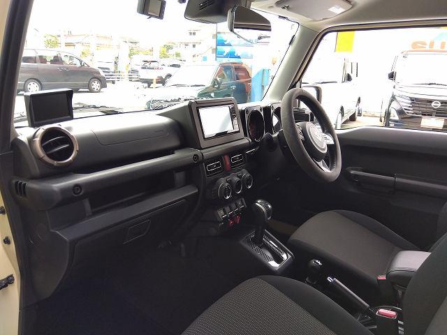 ジムニー ＸＣ　禁煙車　ジオランダーＡＴタイヤ　ＴＥＩＮ車高調　ＧＲｅｄｄｙエアクリ　フジツボマフラー　ストラーダナビ　Ｂカメラ　ＰＩＶＯＴサブコン　スロコン　フルセグＴＶ　ＶＡＬＥＮＴＩテール　シートヒーター（31枚目）