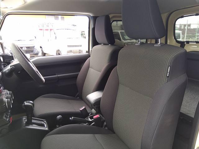 ジムニー ＸＣ　禁煙車　ジオランダーＡＴタイヤ　ＴＥＩＮ車高調　ＧＲｅｄｄｙエアクリ　フジツボマフラー　ストラーダナビ　Ｂカメラ　ＰＩＶＯＴサブコン　スロコン　フルセグＴＶ　ＶＡＬＥＮＴＩテール　シートヒーター（32枚目）