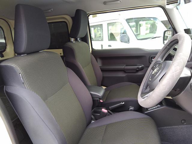 ジムニー ＸＣ　禁煙車　ジオランダーＡＴタイヤ　ＴＥＩＮ車高調　ＧＲｅｄｄｙエアクリ　フジツボマフラー　ストラーダナビ　Ｂカメラ　ＰＩＶＯＴサブコン　スロコン　フルセグＴＶ　ＶＡＬＥＮＴＩテール　シートヒーター（35枚目）