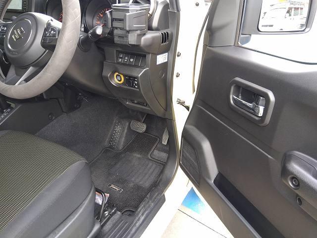 ジムニー ＸＣ　禁煙車　ジオランダーＡＴタイヤ　ＴＥＩＮ車高調　ＧＲｅｄｄｙエアクリ　フジツボマフラー　ストラーダナビ　Ｂカメラ　ＰＩＶＯＴサブコン　スロコン　フルセグＴＶ　ＶＡＬＥＮＴＩテール　シートヒーター（39枚目）