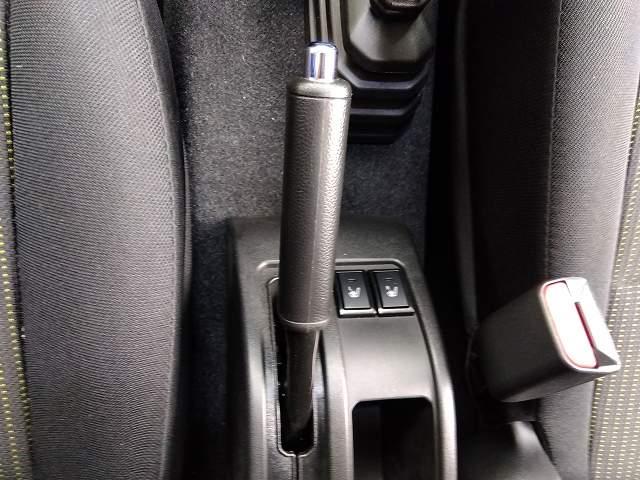 ジムニー ＸＣ　禁煙車　ジオランダーＡＴタイヤ　ＴＥＩＮ車高調　ＧＲｅｄｄｙエアクリ　フジツボマフラー　ストラーダナビ　Ｂカメラ　ＰＩＶＯＴサブコン　スロコン　フルセグＴＶ　ＶＡＬＥＮＴＩテール　シートヒーター（56枚目）