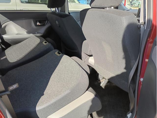 禁煙車　ケンウッドナビ　Ｂカメラ　フルセグＴＶ　Ｂｌｕｅｔｏｏｔｈ　ＤＶＤ再生　ＬＥＤヘッドライト　ＬＥＤフォグ　スマートキー　プッシュスタート　純正１５ＡＷ　ユピテル前後ドライブレコーダー　ＥＴＣ