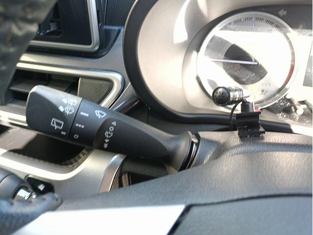 禁煙車　ケンウッドナビ　Ｂカメラ　フルセグＴＶ　Ｂｌｕｅｔｏｏｔｈ　ＤＶＤ再生　ＬＥＤヘッドライト　ＬＥＤフォグ　スマートキー　プッシュスタート　純正１５ＡＷ　ユピテル前後ドライブレコーダー　ＥＴＣ