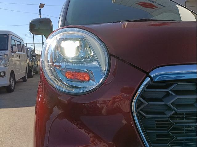 禁煙車　ケンウッドナビ　Ｂカメラ　フルセグＴＶ　Ｂｌｕｅｔｏｏｔｈ　ＤＶＤ再生　ＬＥＤヘッドライト　ＬＥＤフォグ　スマートキー　プッシュスタート　純正１５ＡＷ　ユピテル前後ドライブレコーダー　ＥＴＣ