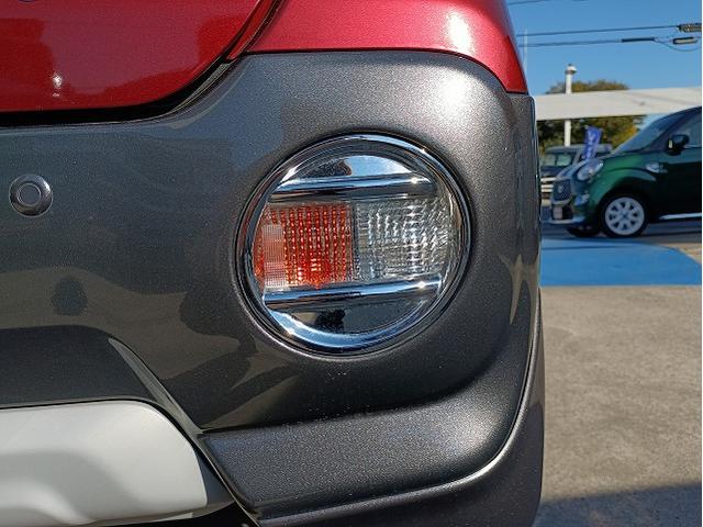 禁煙車　ケンウッドナビ　Ｂカメラ　フルセグＴＶ　Ｂｌｕｅｔｏｏｔｈ　ＤＶＤ再生　ＬＥＤヘッドライト　ＬＥＤフォグ　スマートキー　プッシュスタート　純正１５ＡＷ　ユピテル前後ドライブレコーダー　ＥＴＣ