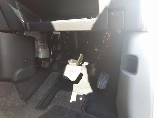デイズ Ｘ　禁煙車　純正ナビ　アラウンドビューモニター　Ｂｌｕｅｔｏｏｔｈ　フルセグＴＶ　コーナーセンサー　インテリキー　プッシュスタート（31枚目）