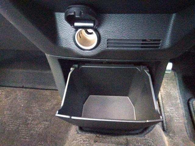 デイズ Ｘ　禁煙車　純正ナビ　アラウンドビューモニター　Ｂｌｕｅｔｏｏｔｈ　フルセグＴＶ　コーナーセンサー　インテリキー　プッシュスタート（50枚目）