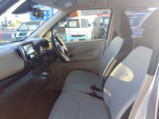 デイズ Ｘ　禁煙車　純正ナビ　アラウンドビューモニター　Ｂｌｕｅｔｏｏｔｈ　フルセグＴＶ　コーナーセンサー　インテリキー　プッシュスタート（65枚目）