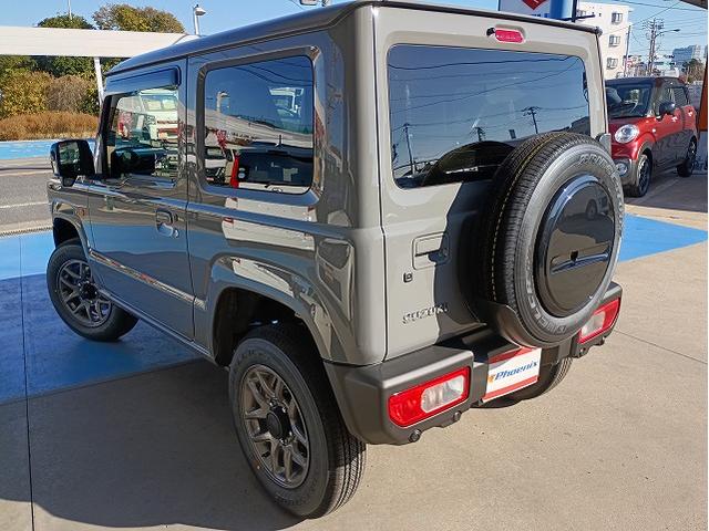 ジムニー ＸＣ　マイナー後モデル☆５型☆１１月登録未使用☆デュアルセンサーブレーキサポートＩＩ☆リアパーキングセンサー☆アダプティブクルーズコントロール☆前席シートヒーター☆ＬＥＤヘッドライト（14枚目）