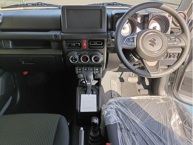 ジムニー ＸＣ　マイナー後モデル☆５型☆１１月登録未使用☆デュアルセンサーブレーキサポートＩＩ☆リアパーキングセンサー☆アダプティブクルーズコントロール☆前席シートヒーター☆ＬＥＤヘッドライト（68枚目）