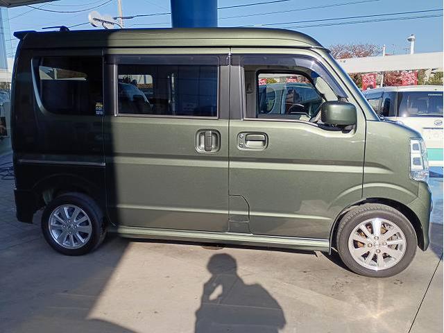 NV100クリッパーリオ E 禁煙車 電動スライド リアパーキングセンサー シートヒーター オーバーヘッドシェルフ スマートキー プッシュスタート 純正AW 専用フロアマット ドアバイザー(17枚目)