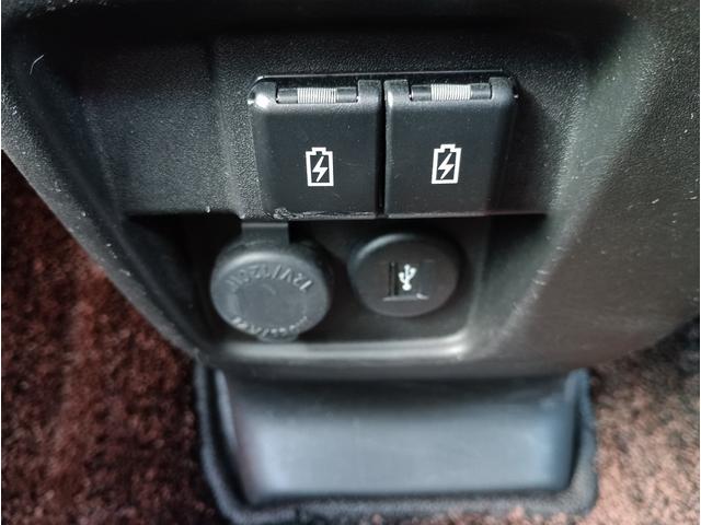 スペーシアカスタム ハイブリッドXS 禁煙車 純正ナビ 全方位モニター 純正前後ドライブレコーダー Bluetooth フルセグTV DVD再生 シートヒーター ハーフレザーシート リアパーキングセンサー ヘッドアップディスプレイ(14枚目)