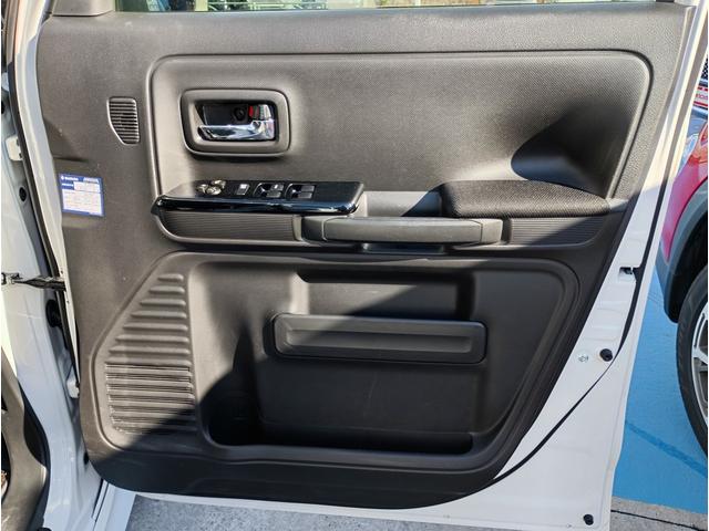 スペーシアカスタム ハイブリッドXS 禁煙車 純正ナビ 全方位モニター 純正前後ドライブレコーダー Bluetooth フルセグTV DVD再生 シートヒーター ハーフレザーシート リアパーキングセンサー ヘッドアップディスプレイ(17枚目)