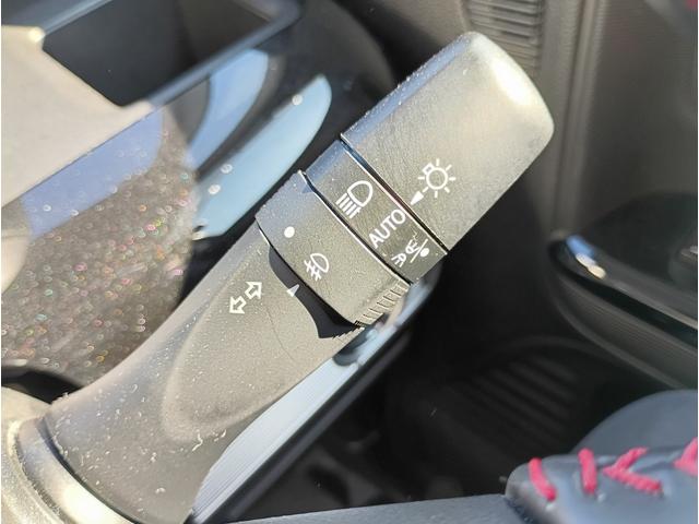 スペーシアカスタム ハイブリッドXS 禁煙車 純正ナビ 全方位モニター 純正前後ドライブレコーダー Bluetooth フルセグTV DVD再生 シートヒーター ハーフレザーシート リアパーキングセンサー ヘッドアップディスプレイ(43枚目)