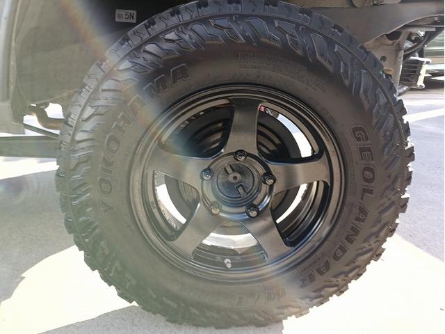 ジムニー ＸＣ　禁煙車☆５ＭＴ☆モーターファーム３インチリフトアップサス☆オートパーツサンライズスチール前後バンパー・スキッドプレート・ルーフキャリア☆ＡＴＯＴＯ９型ディスプレイオーディオ☆バックカメラ☆サイドカメラ（7枚目）