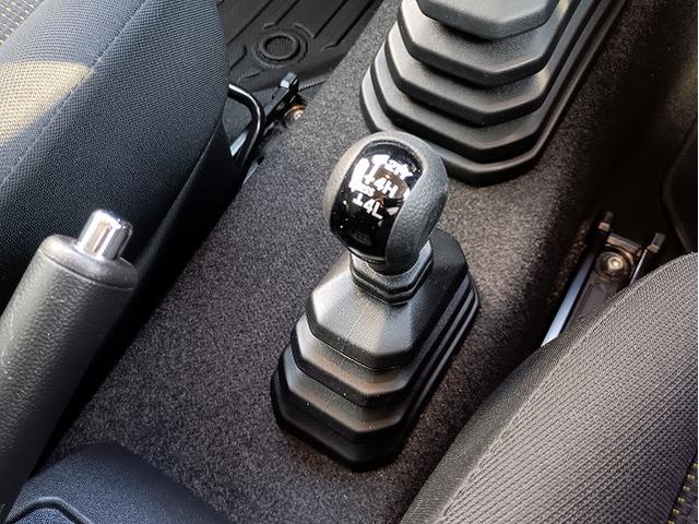 ジムニー ＸＣ　禁煙車☆５ＭＴ☆モーターファーム３インチリフトアップサス☆オートパーツサンライズスチール前後バンパー・スキッドプレート・ルーフキャリア☆ＡＴＯＴＯ９型ディスプレイオーディオ☆バックカメラ☆サイドカメラ（35枚目）