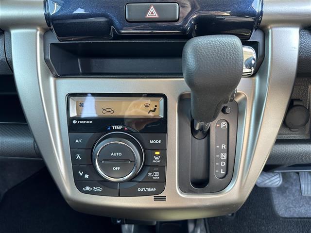 JスタイルIII パイオニアナビ CD/DVD/Bluetooth/AppleCarPlay/AndroidAuto スマートキー×2 ハーフレザーシート シートヒーター LEDヘッドライト 衝突軽減 保証書(11枚目)
