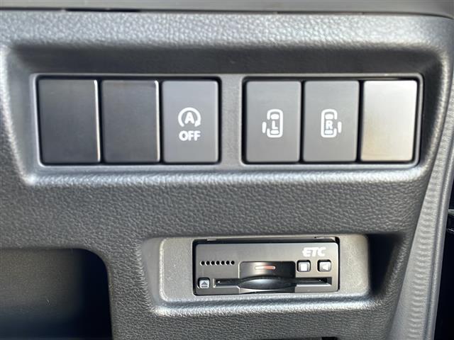 スペーシアカスタム ハイブリッドＸＳ　禁煙車　ＫＥＮＷＯＯＤナビ　ＭＤＶ－Ｚ９０４Ｗ　ＤＴＶ　ＣＤ　ＤＶＤ　ＢＴ　バックカメラ　ビルトインＥＴＣ　両側パワースライドドア　前方ドライブレコーダー　衝突軽減システム　アイドリングストップ（19枚目）