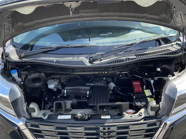 スペーシアカスタム ハイブリッドＸＳ　禁煙車　ＫＥＮＷＯＯＤナビ　ＭＤＶ－Ｚ９０４Ｗ　ＤＴＶ　ＣＤ　ＤＶＤ　ＢＴ　バックカメラ　ビルトインＥＴＣ　両側パワースライドドア　前方ドライブレコーダー　衝突軽減システム　アイドリングストップ（42枚目）