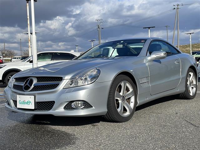 ＳＬ３５０　純正ナビ　フルセグＴＶ　前後コーナーセンサー　運転席・助手席パワーシート　レザーシート　ドライブレコーダー　純正アルミホイール　純正フロアマット　オートライト　ＭＴモード付ＡＴ　ＥＴＣ　スマートキー(22枚目)