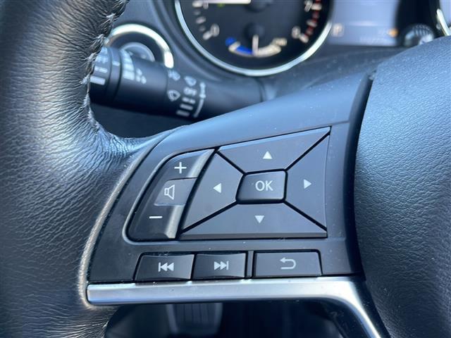 エクストレイル ２０Ｘｉ　フルセグテレビ　純正ナビ（Ｂｌｕｅｔｏｏｔｈ／ＤＴＶ／ＦＭ／ＡＭ）　プロパイロット　全席シートヒーター　前後ドラレコ　オートライト　衝突軽減　ビルトインＥＴＣ　ＨＩＤライト　スペアキー１本（6枚目）