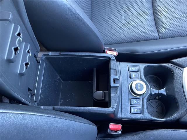 エクストレイル ２０Ｘｉ　フルセグテレビ　純正ナビ（Ｂｌｕｅｔｏｏｔｈ／ＤＴＶ／ＦＭ／ＡＭ）　プロパイロット　全席シートヒーター　前後ドラレコ　オートライト　衝突軽減　ビルトインＥＴＣ　ＨＩＤライト　スペアキー１本（15枚目）