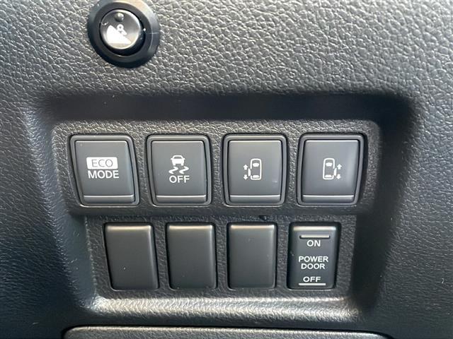 エルグランド ２５０ハイウェイスターアーバンクロム　フルセグテレビ　ＨＤＤナビ　ナビ（Ｂｌｕｅｔｏｏｔｈ／ＤＴＶ／ＦＭ／ＡＭ）　フリップダウンモニター　両側パワースライドドア　前後ドラレコ　前後コーナーセンサー　純正フロアマット　ビルトインＥＴＣ（13枚目）