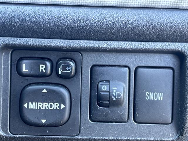 シエンタ Xリミテッド ワンオーナー 純正HDDナビ:NHDT-W58 冬タイヤ積載 ドアバイザー 保証書(16枚目)