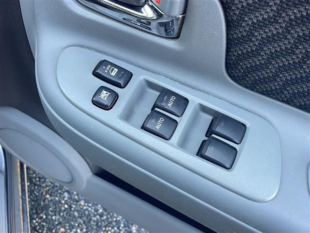 シエンタ Xリミテッド ワンオーナー 純正HDDナビ:NHDT-W58 冬タイヤ積載 ドアバイザー 保証書(21枚目)