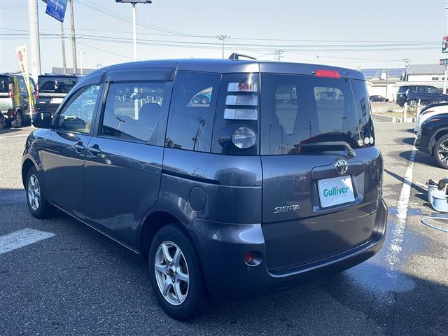 シエンタ Xリミテッド ワンオーナー 純正HDDナビ:NHDT-W58 冬タイヤ積載 ドアバイザー 保証書(43枚目)