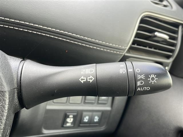 セレナ ハイウェイスター プロパイロットエディション 4WD メーカー純正ナビ フルセグTV・Bluetooth接続・CD/DVD再生 プロパイロット クルーズコントロール 後席モニター 両側電動ドア 冬タイヤ4本積載 コーナーセンサー(5枚目)