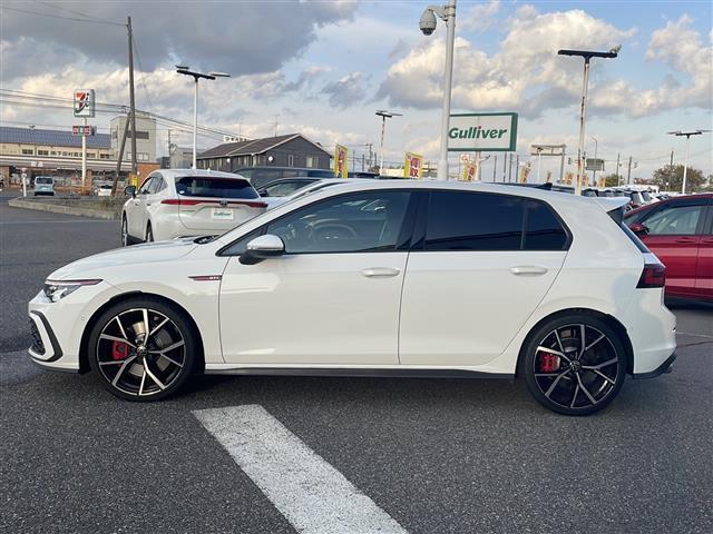 ゴルフGTI ベースグレード 純正メモリナビ(AppConnect/フルセグTV) デジタルコックピット レーダークルーズコントロール ヘッドアップディスプレイ バックカメラ シートヒーター ステアリングヒーター(33枚目)