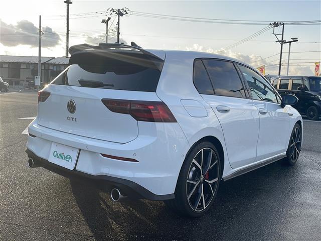 ゴルフGTI ベースグレード 純正メモリナビ(AppConnect/フルセグTV) デジタルコックピット レーダークルーズコントロール ヘッドアップディスプレイ バックカメラ シートヒーター ステアリングヒーター(35枚目)
