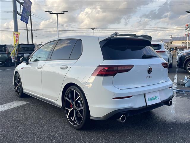 ゴルフGTI ベースグレード 純正メモリナビ(AppConnect/フルセグTV) デジタルコックピット レーダークルーズコントロール ヘッドアップディスプレイ バックカメラ シートヒーター ステアリングヒーター(43枚目)