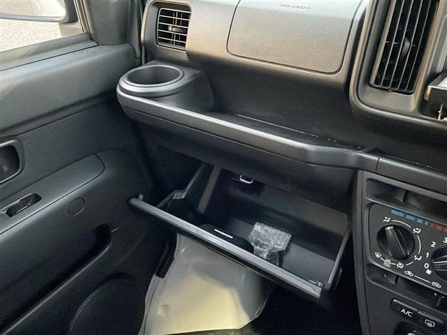 ハイゼットカーゴ DX SA III 4WD ナビ:NSZN-W71D(BT/DTV/FM/AM/フルセグ) バックカメラ オートライト ETC 衝突軽減 アイドリングストップ コーナーセンサー ドアバイザー(18枚目)