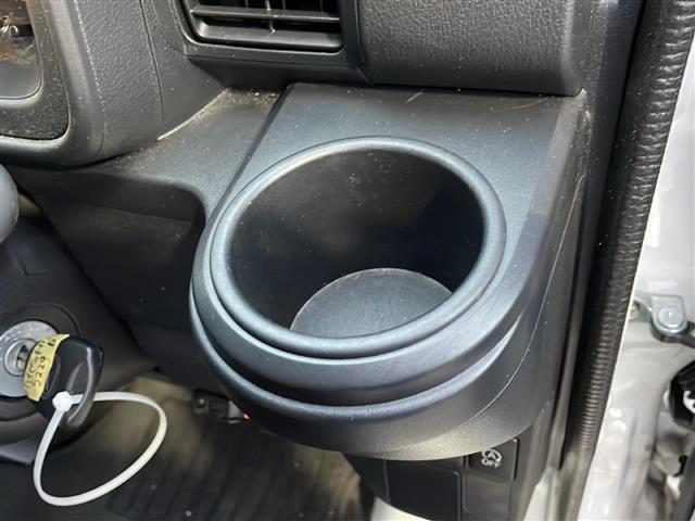 ハイゼットカーゴ DX SA III 4WD ナビ:NSZN-W71D(BT/DTV/FM/AM/フルセグ) バックカメラ オートライト ETC 衝突軽減 アイドリングストップ コーナーセンサー ドアバイザー(19枚目)