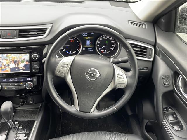 エクストレイル ２０Ｘ　ＨＶエクストリーマＸエマジェンシーブレーキＰ　４ＷＤ　純正ナビ（ＢＴ／ＤＴＶ／ＦＭ／ＡＭ／フルセグ）　前後ドライブレコーダー　前席シートヒーター　ステアリングスイッチ　夏冬タイヤ　ビルトインＥＴＣ　電動格納ミラー　ウィンカーミラー（5枚目）