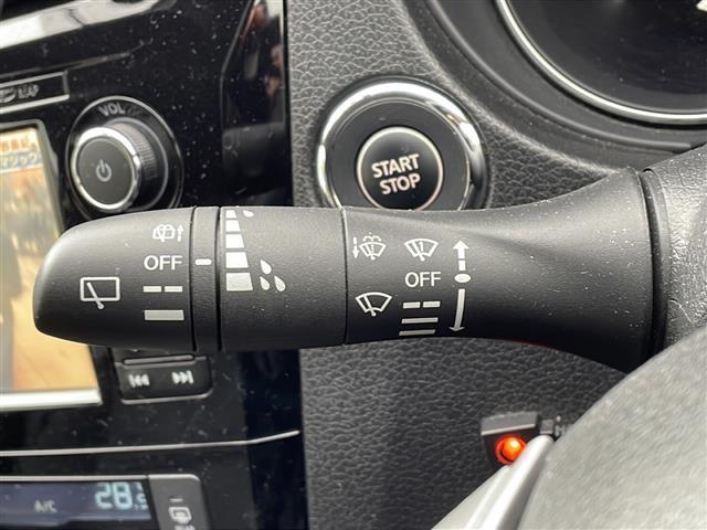 エクストレイル ２０Ｘ　ＨＶエクストリーマＸエマジェンシーブレーキＰ　４ＷＤ　純正ナビ（ＢＴ／ＤＴＶ／ＦＭ／ＡＭ／フルセグ）　前後ドライブレコーダー　前席シートヒーター　ステアリングスイッチ　夏冬タイヤ　ビルトインＥＴＣ　電動格納ミラー　ウィンカーミラー（8枚目）